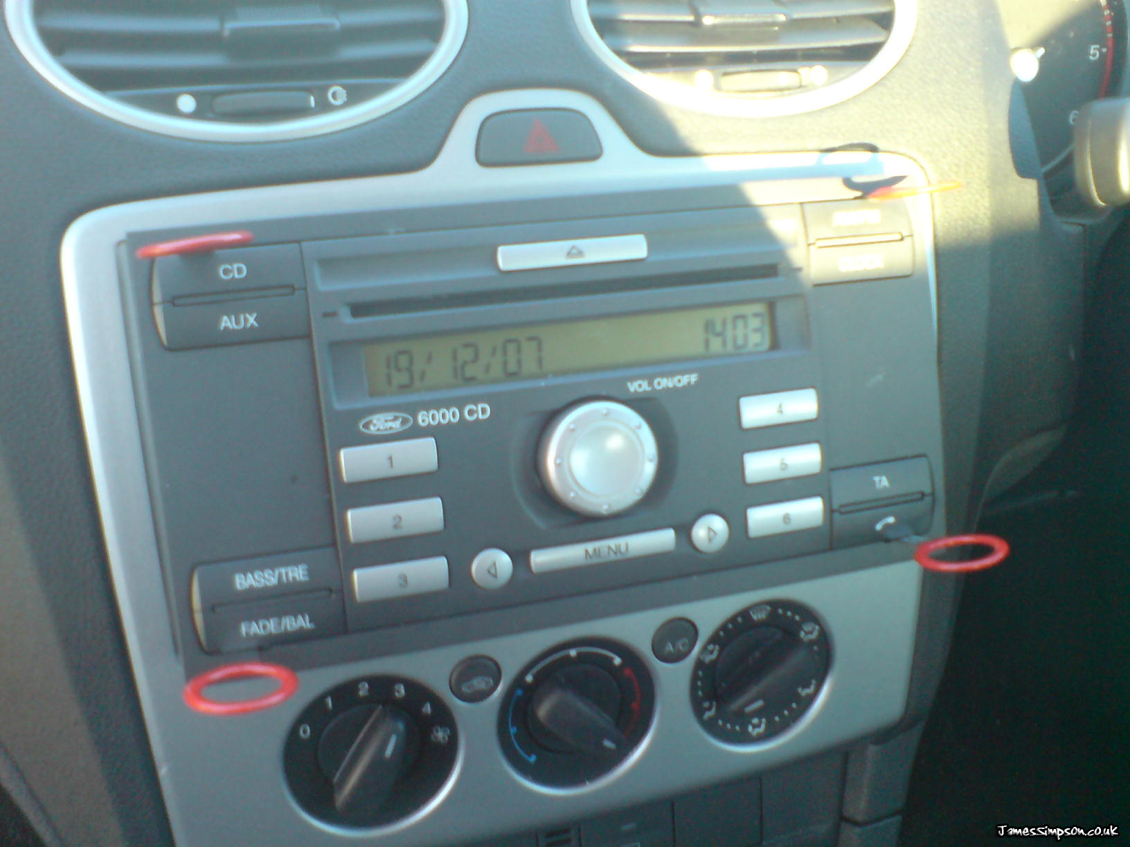 2005 Ford focus cd player remove #7