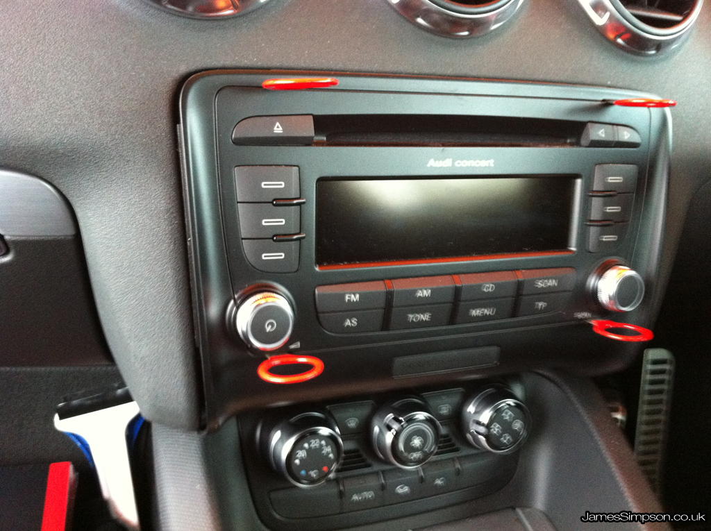 Radio Removal  Audi TT 2007-2015 