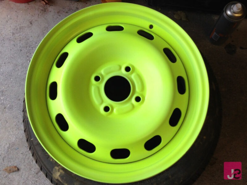 How To Refurbish & Paint Steel Wheels - James Simpson